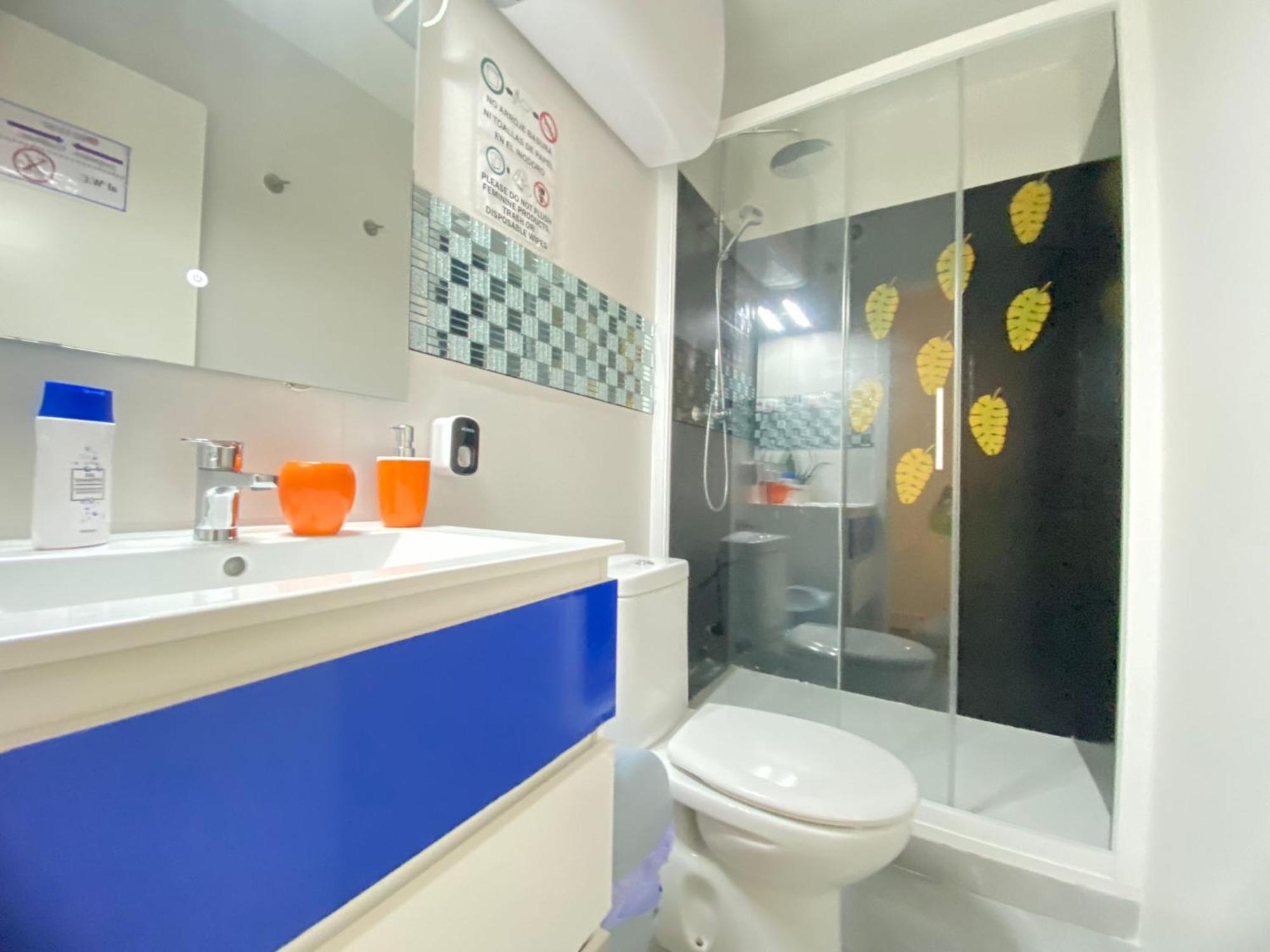 studio check-in 24 h chueca Madrid Esterno foto